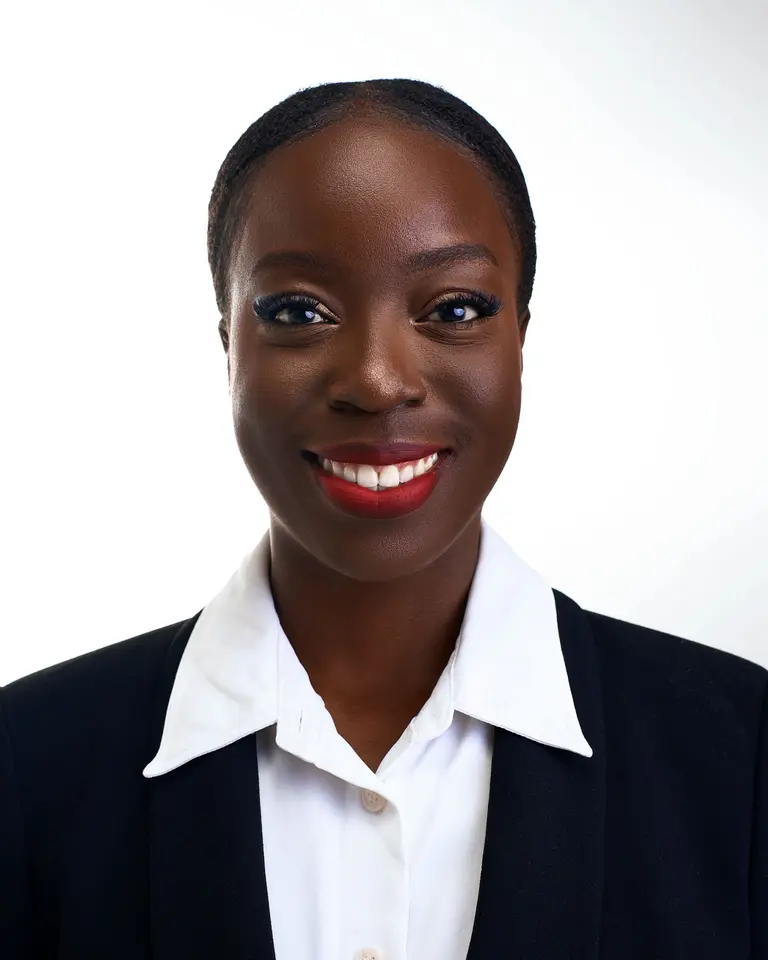 Portrait of Amara Eze, a fictional reviewer (stock photo)